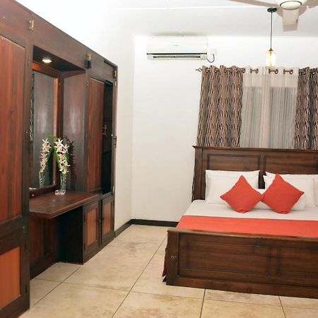 Finlanka Guest Bed and Breakfast Galle Esterno foto